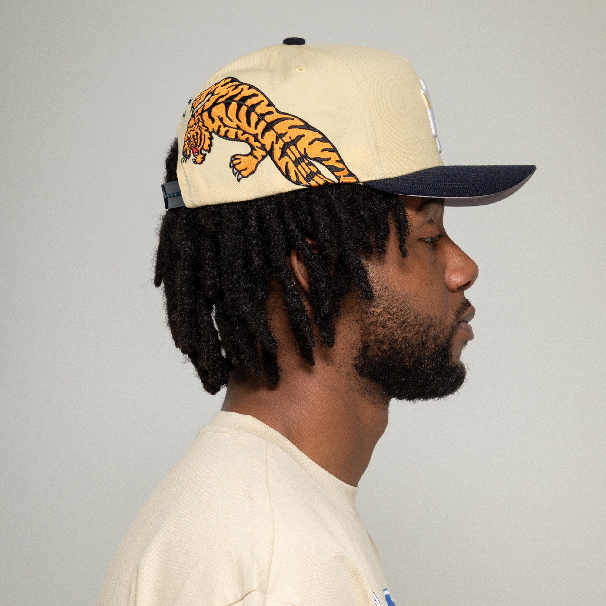 FIELD GRADE X KURVE STUDIO NY IS HEALING YIN YANG WOOL TRUCKER