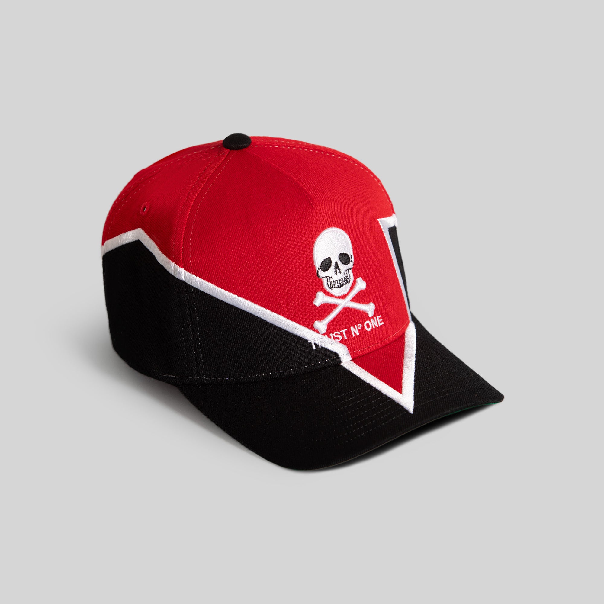 TRUST NO ONE QUAKE RED BLACK WOOL TRUCKER