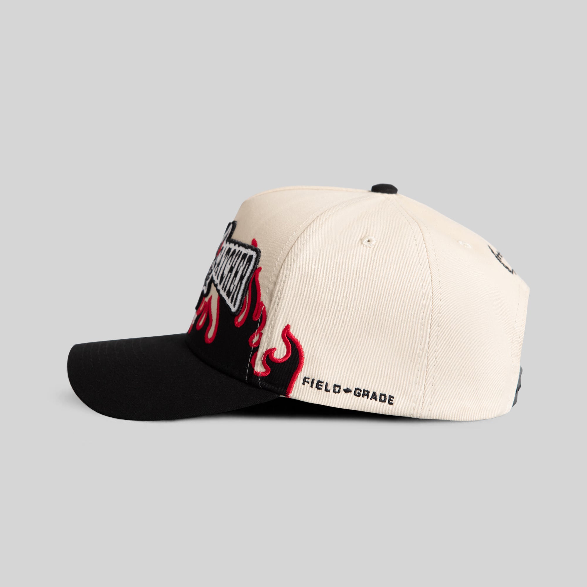 KITTY CATCHER FLAMETOOTH SAND BLACK TWILL TRUCKER