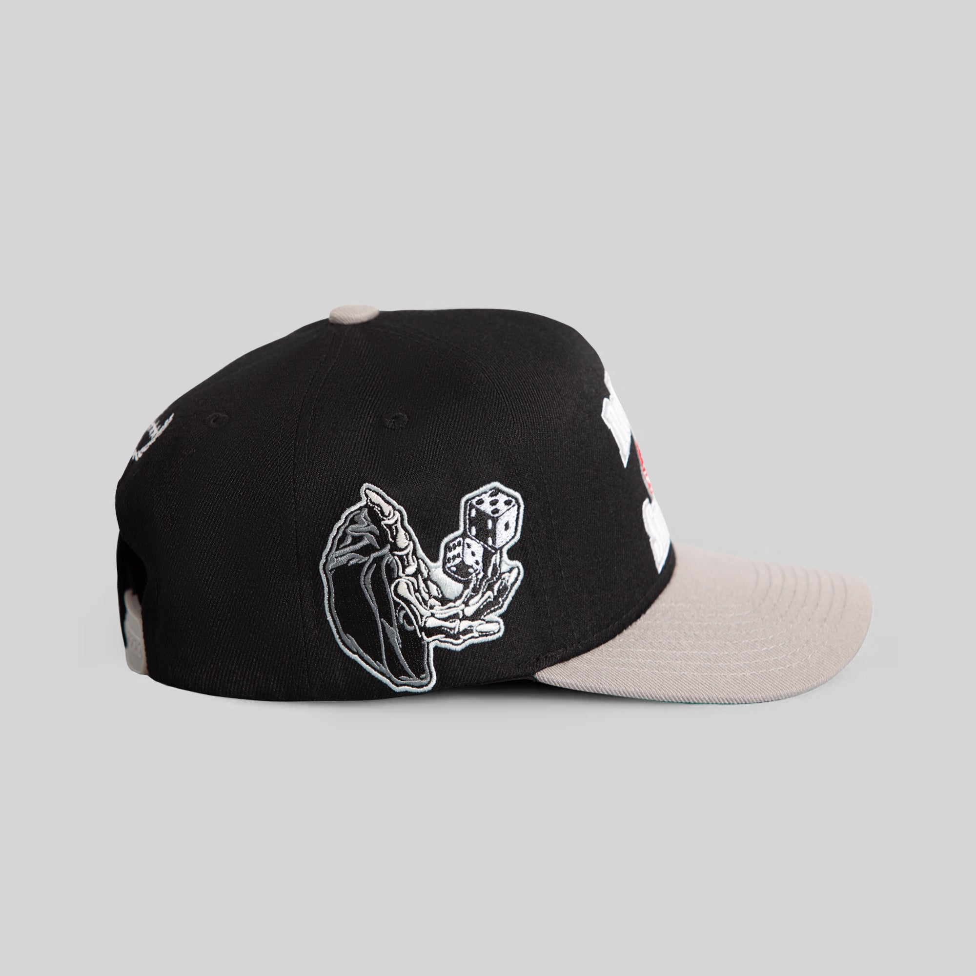 ROLL 'EM & SMOKE 'EM BLACK CEMENT WOOL TRUCKER