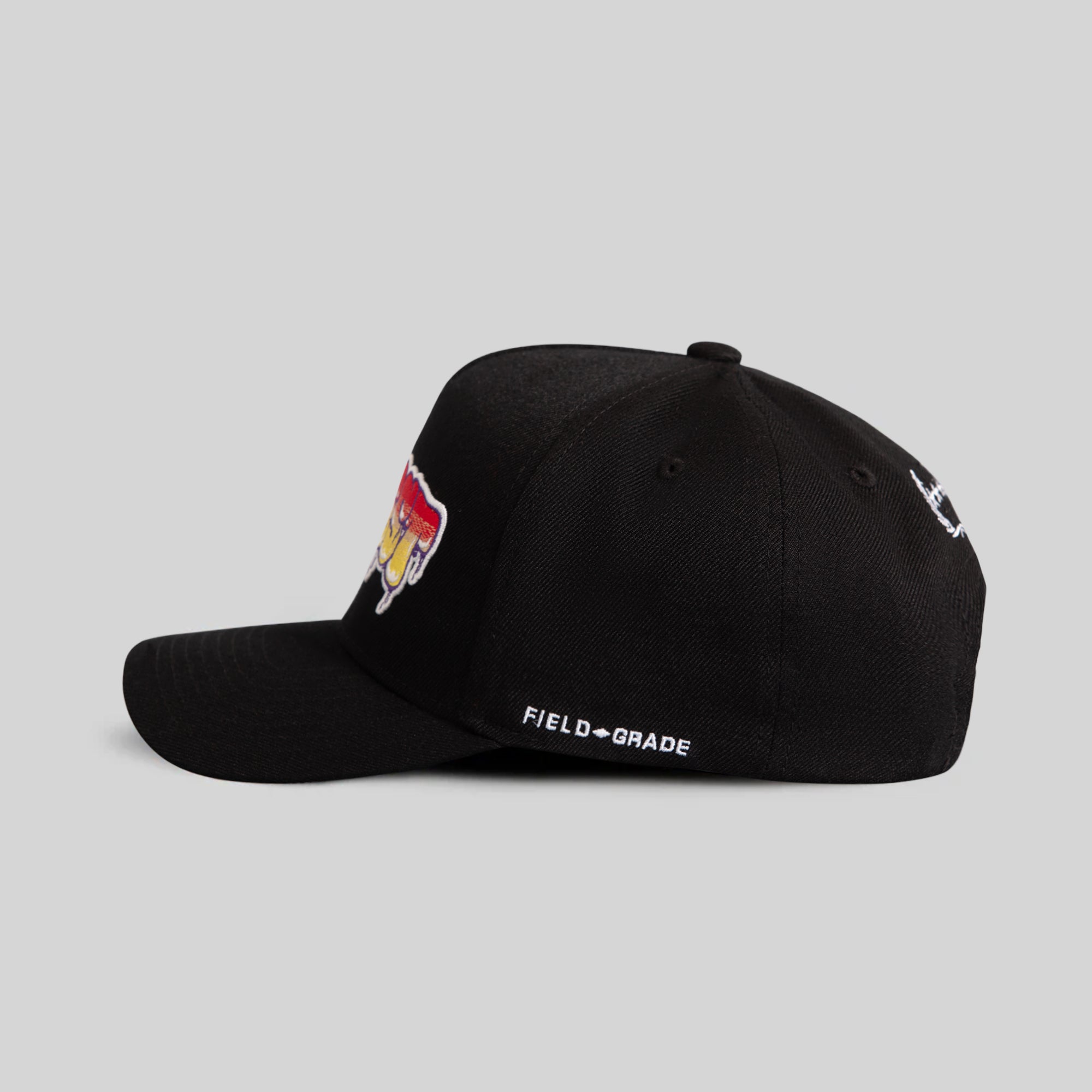 MODEST BLACK WOOL TRUCKER