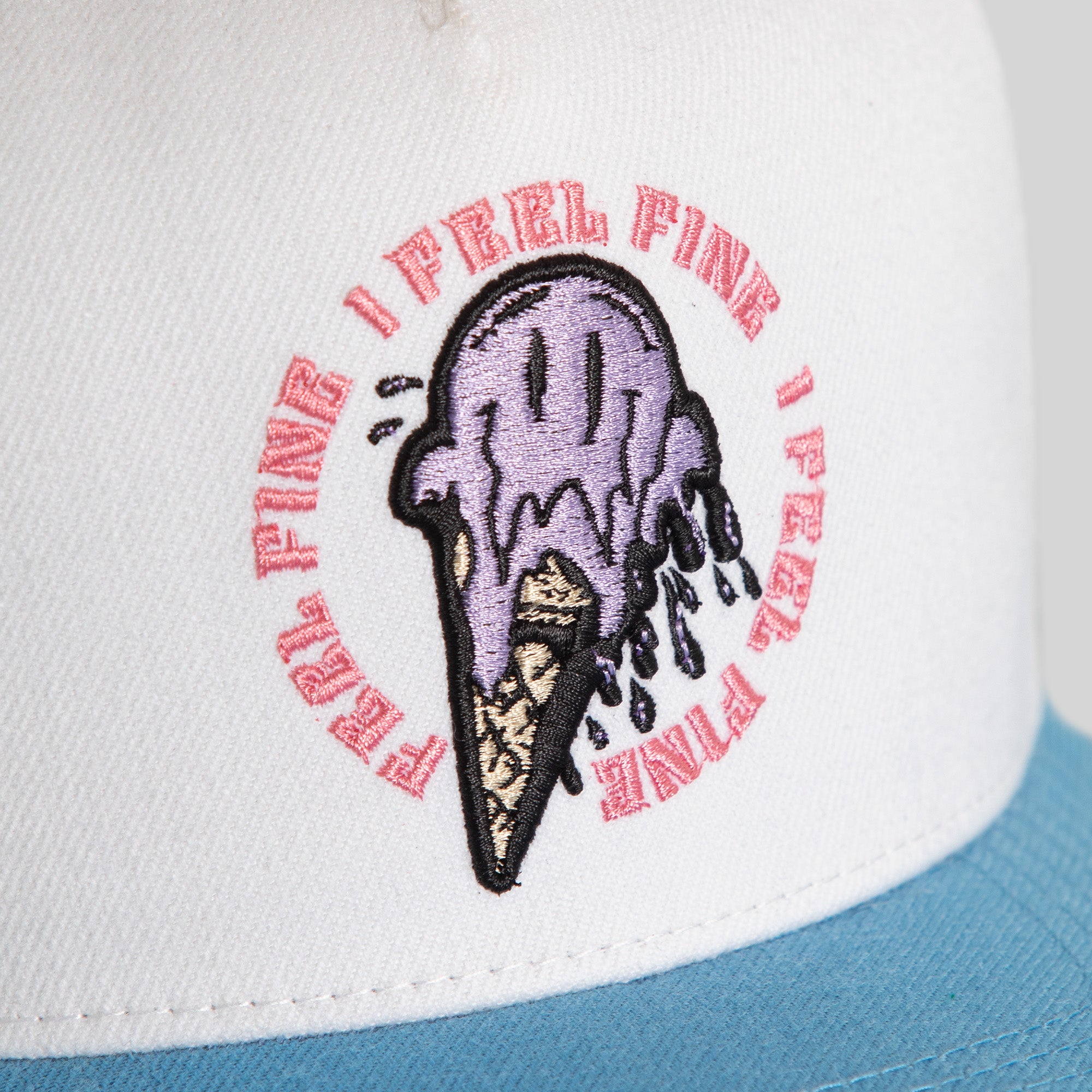 I FEEL FINE SUMMER OFF WHITE UNI BLUE MESH TRUCKER