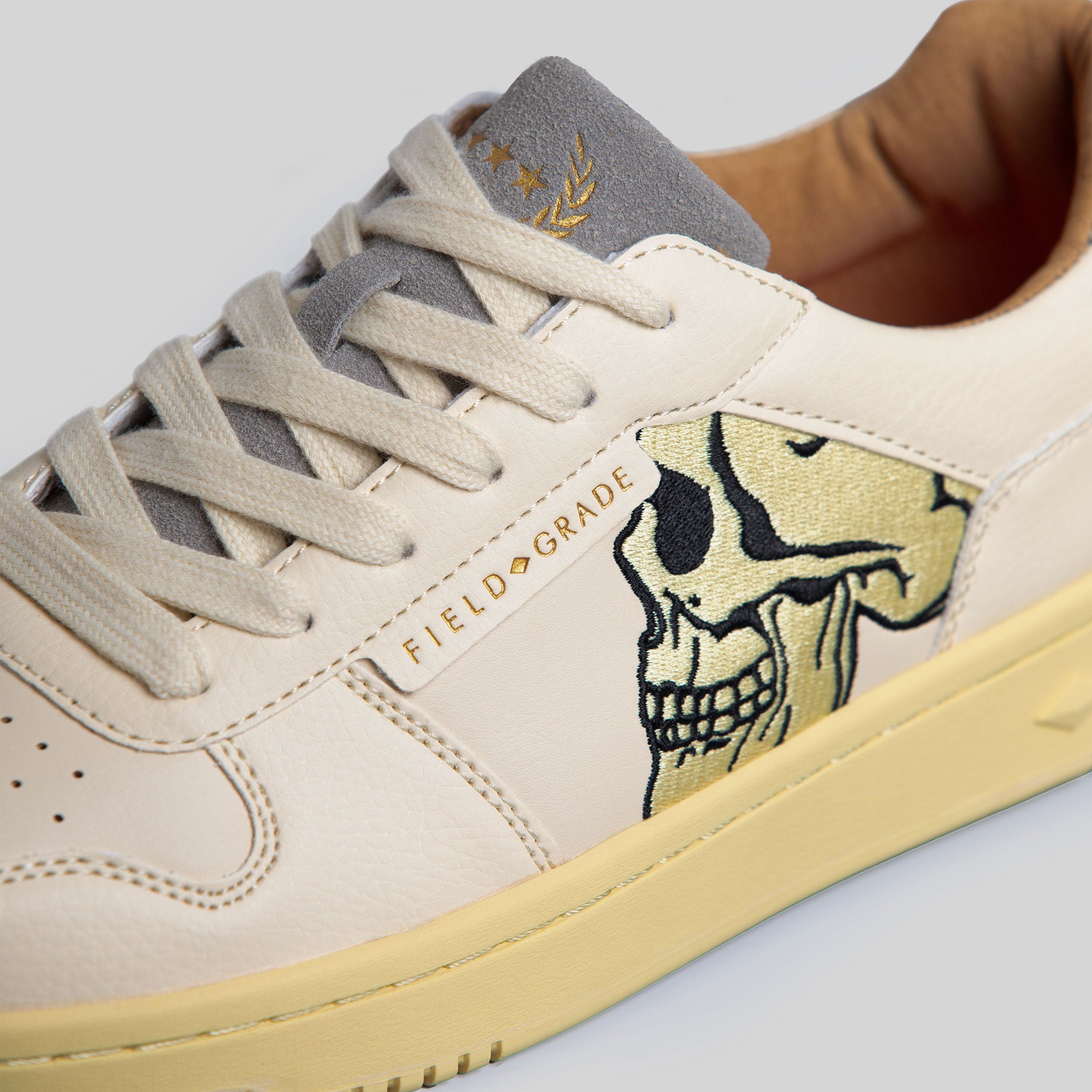 FG-1 LOW "TRUST NO ONE" - BONE/GREY