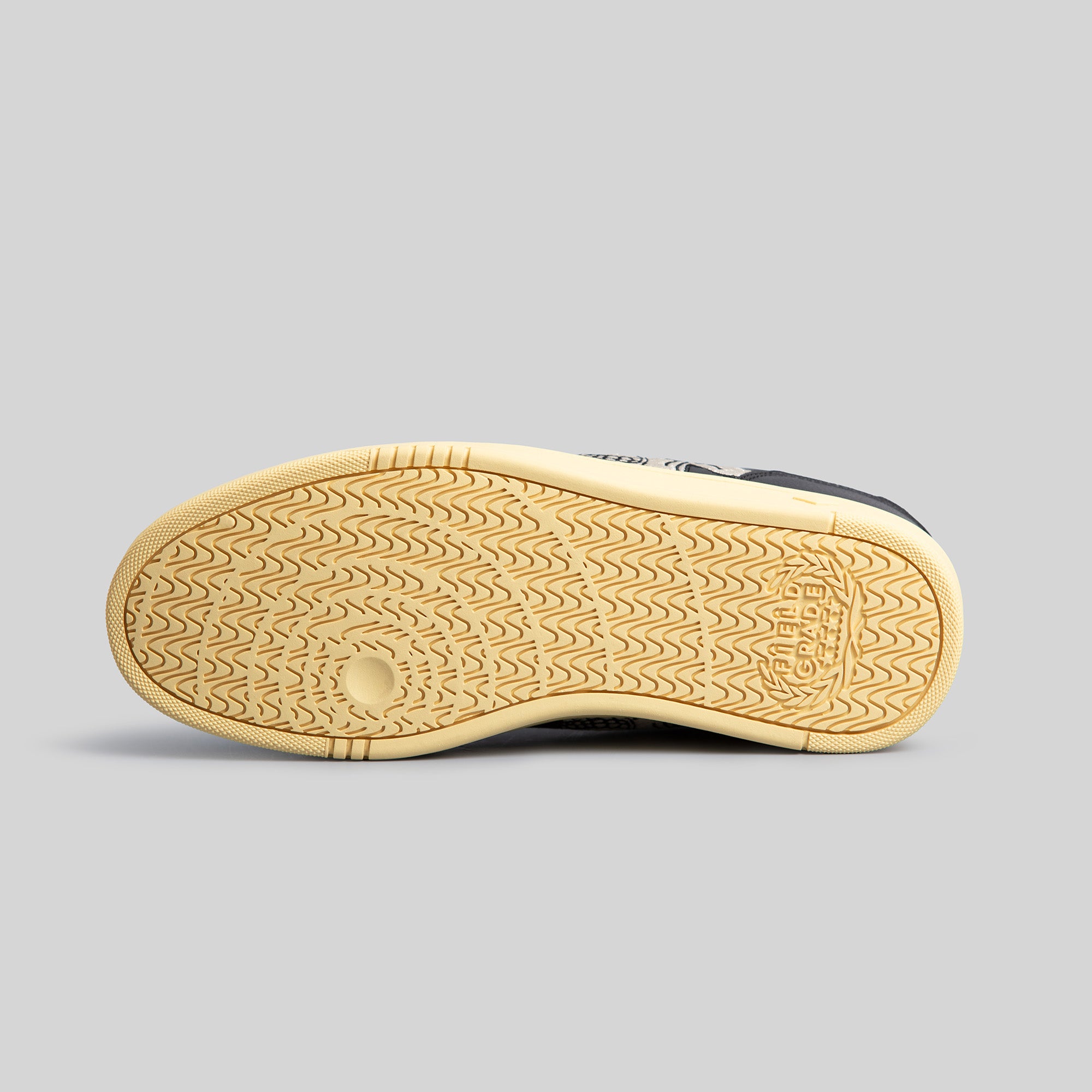 FG-1 LOW "TRUST NO ONE" - BLACK BONE