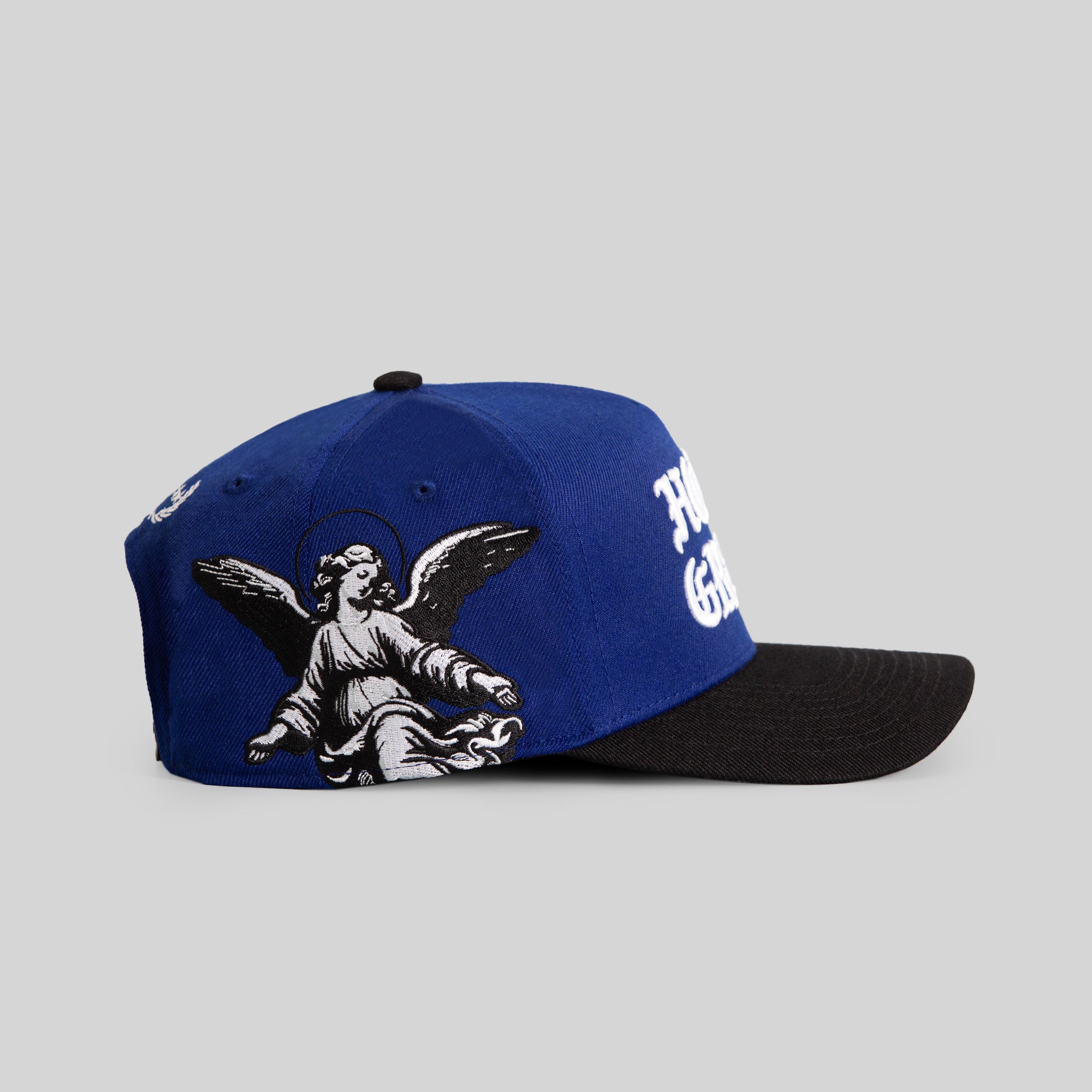 HOLY GRAIL GAME ROYAL BLACK TRUCKER