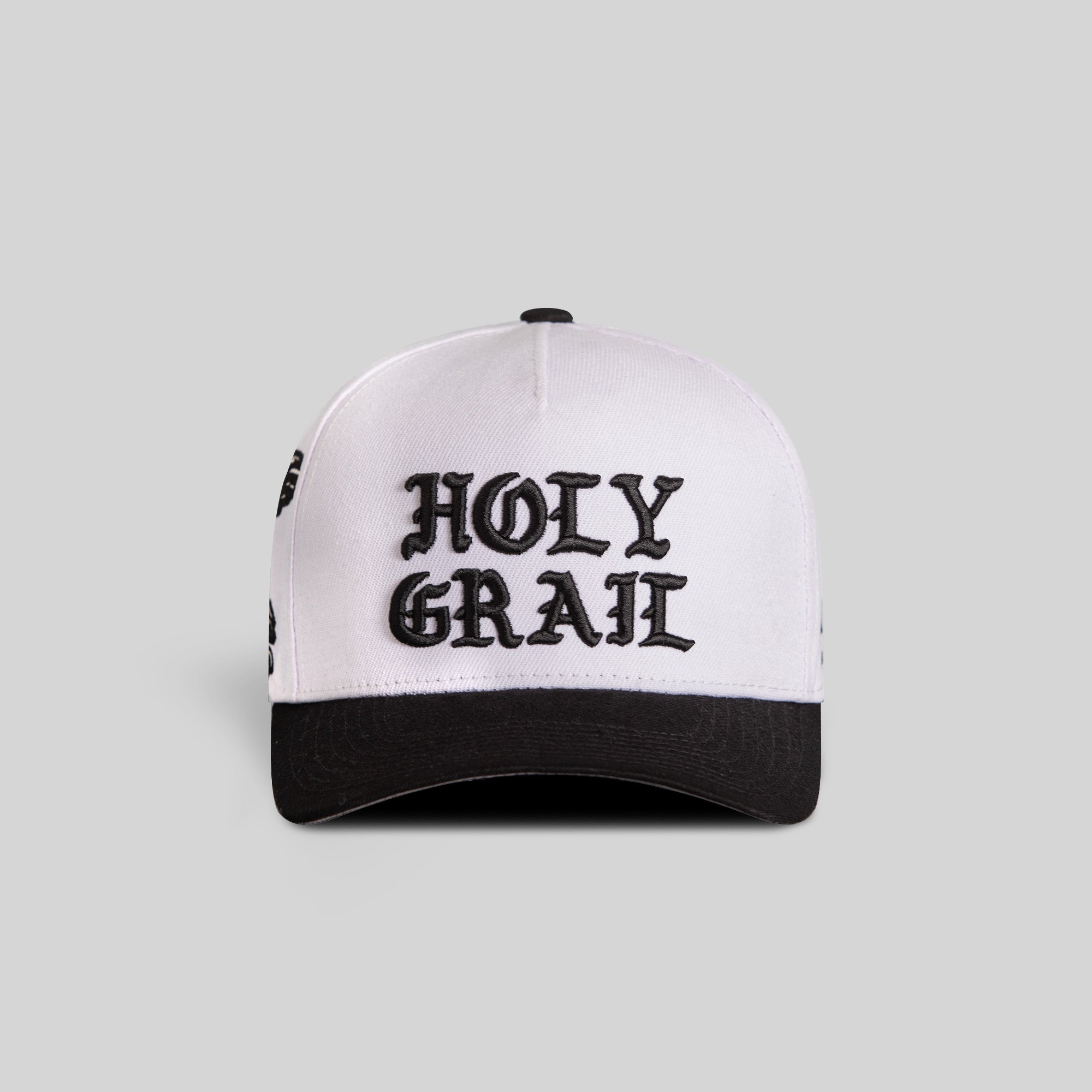 HOLY GRAIL WHITE BLACK TRUCKER