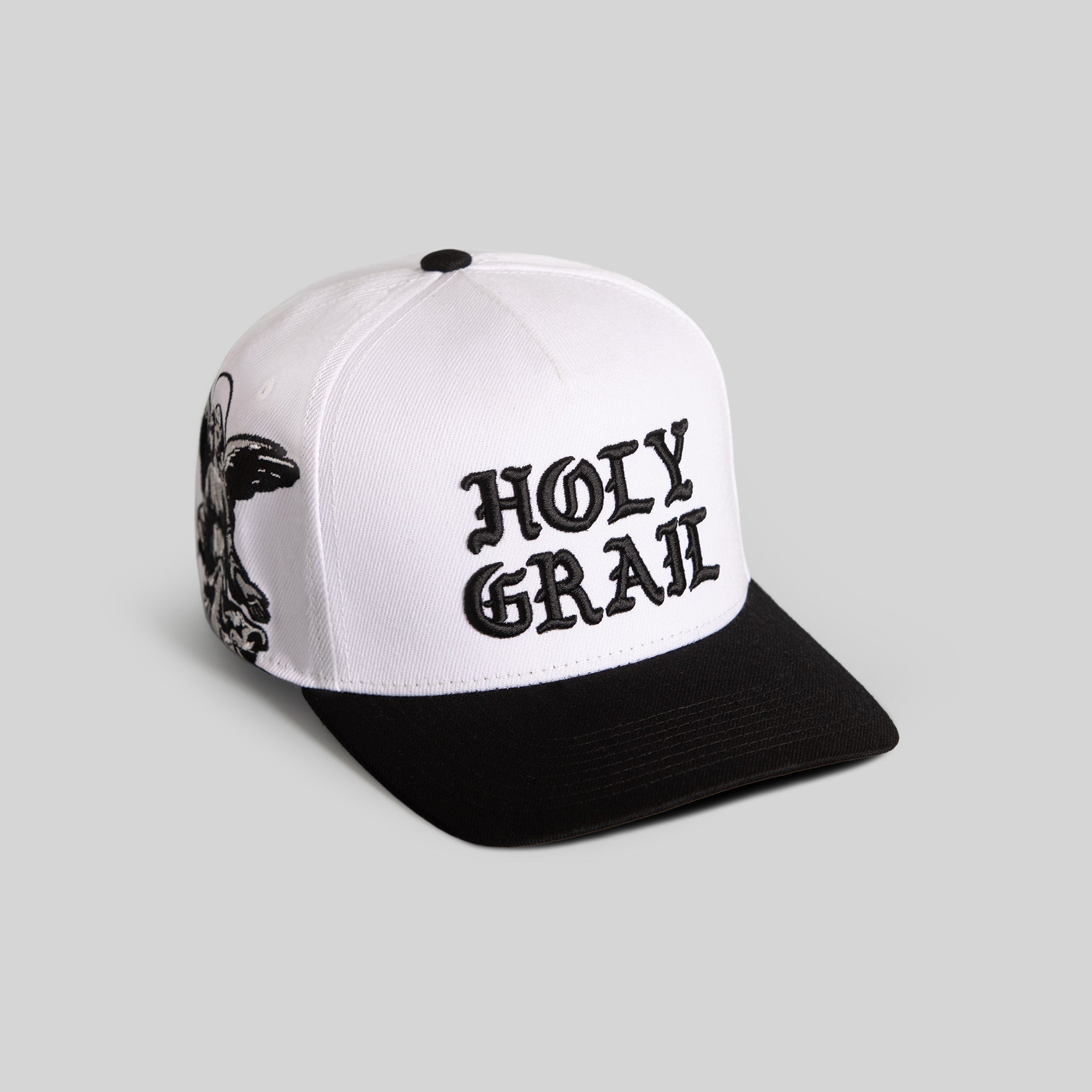HOLY GRAIL WHITE BLACK TRUCKER