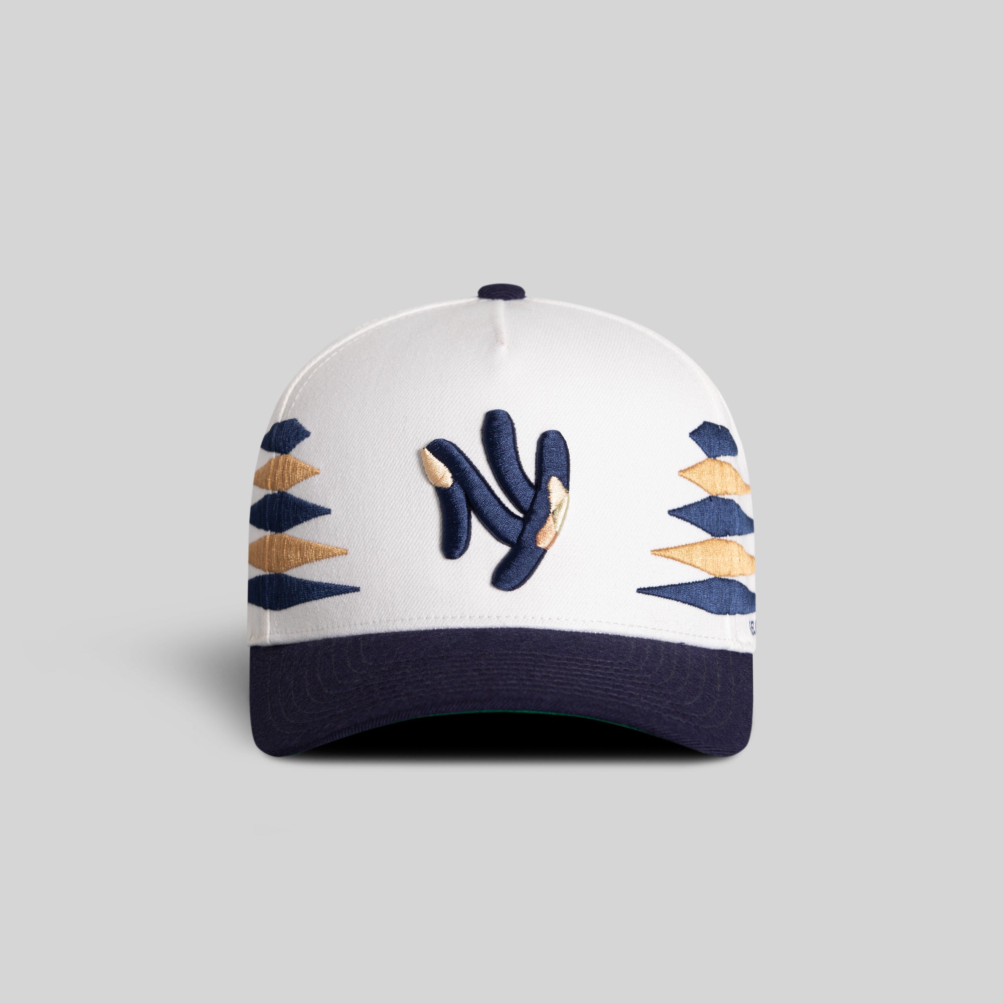 FIELD GRADE X KURVE STUDIO NY IS HEALING DIAMOND STACK WOOL TRUCKER