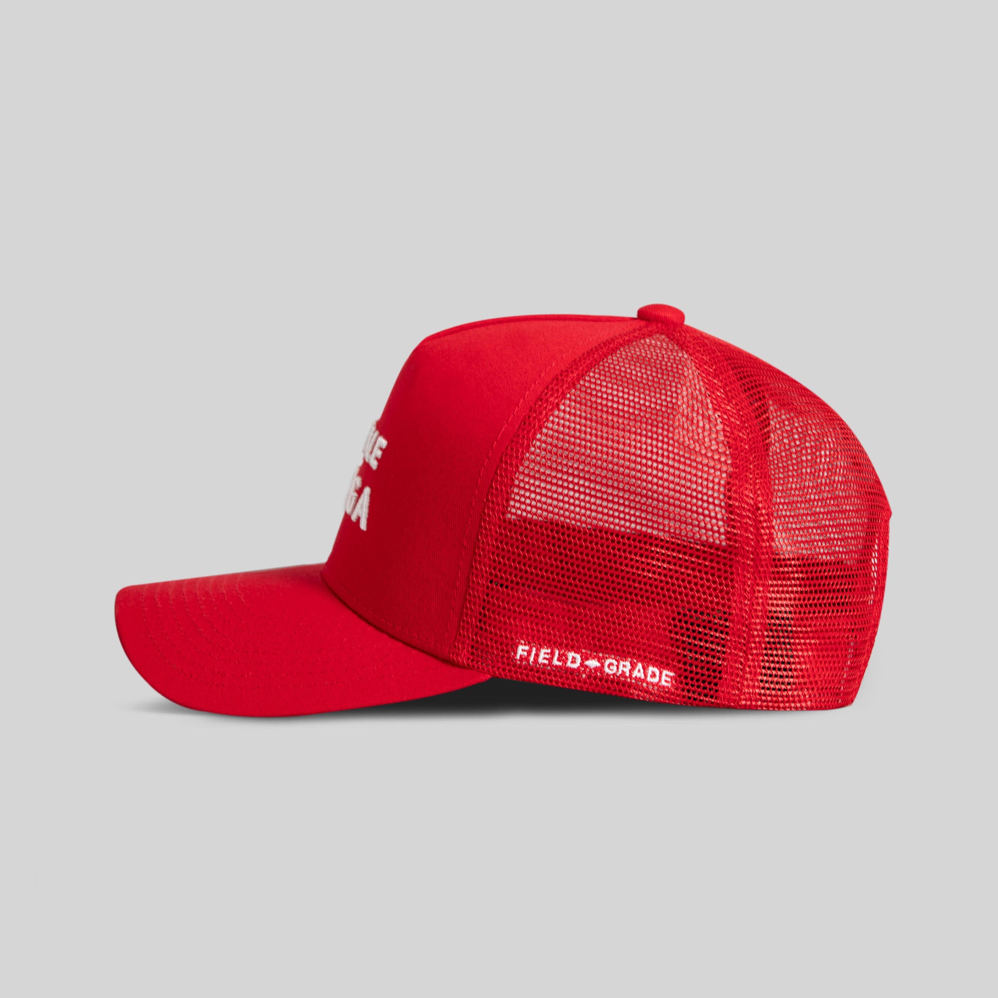ME VALE VARSITY RED TWILL MESH TRUCKER