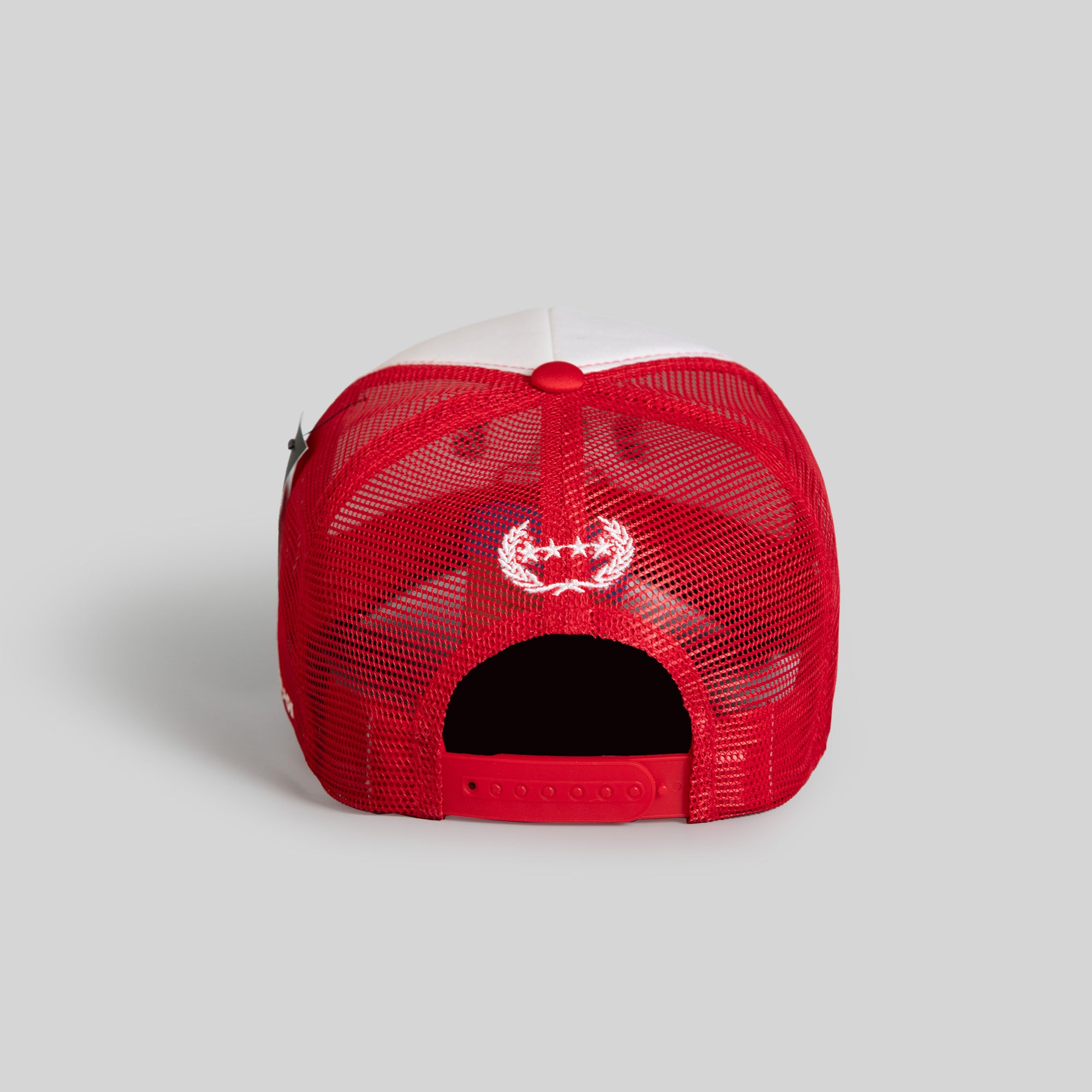 NO LOVE CLUB WHITE RED TRUCKER HAT