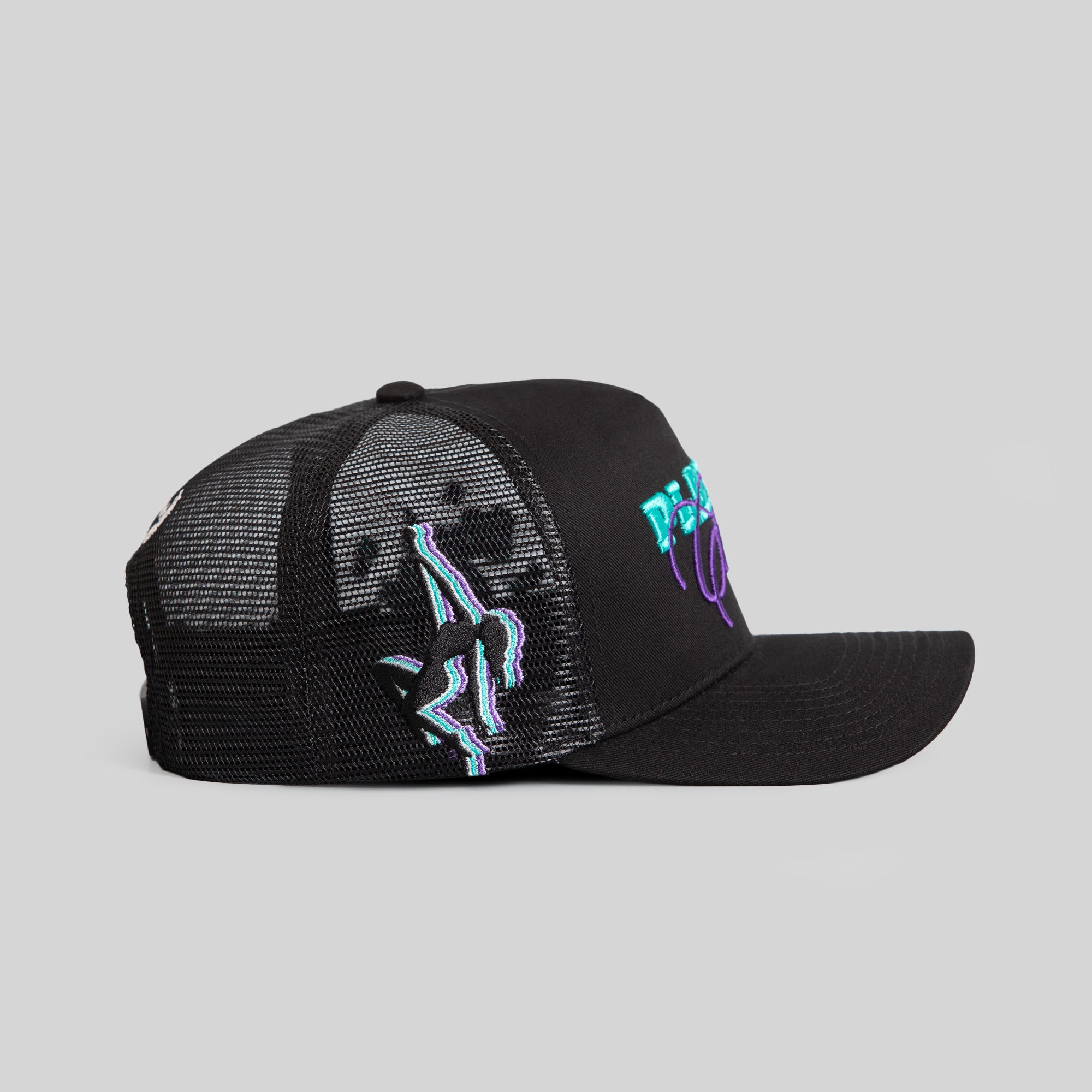 PLAYERS CLUB BLACK TWILL MESH TRUCKER