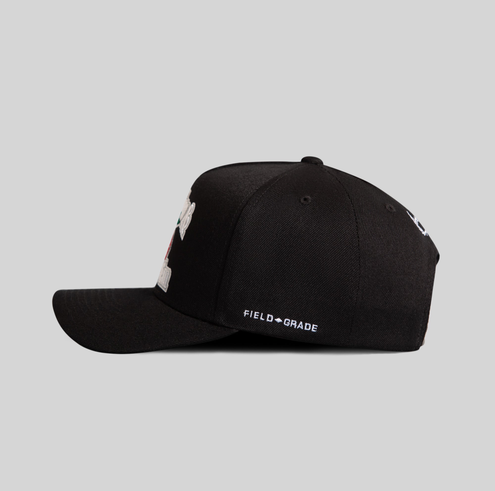 ROLL ‘EM & SMOKE ’EM BLACK TRUCKER