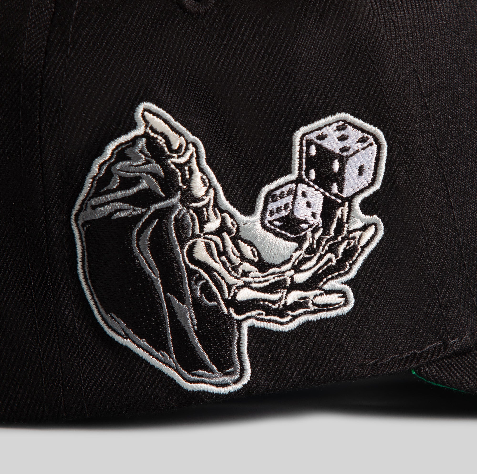 ROLL ‘EM & SMOKE ’EM BLACK TRUCKER