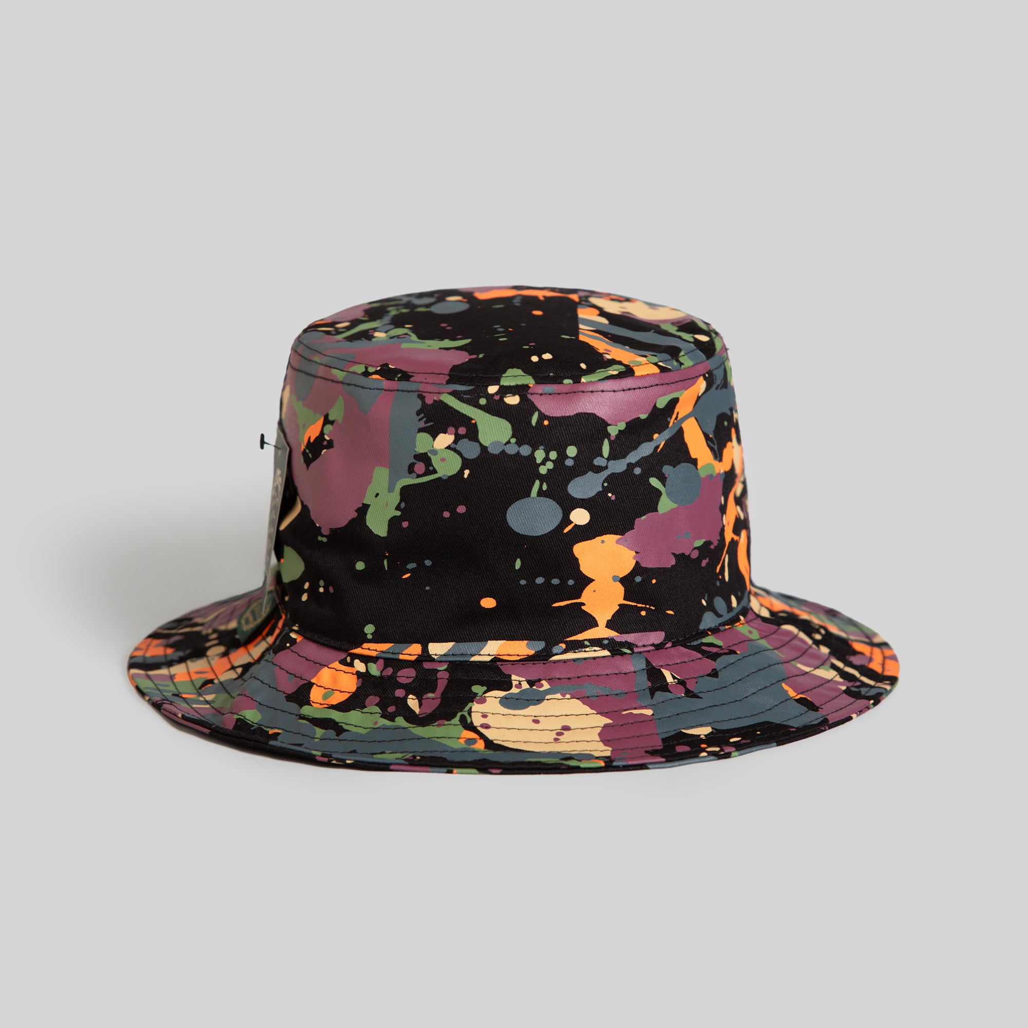 TRUST NO ONE BLACK SPLATTER BUCKET HAT