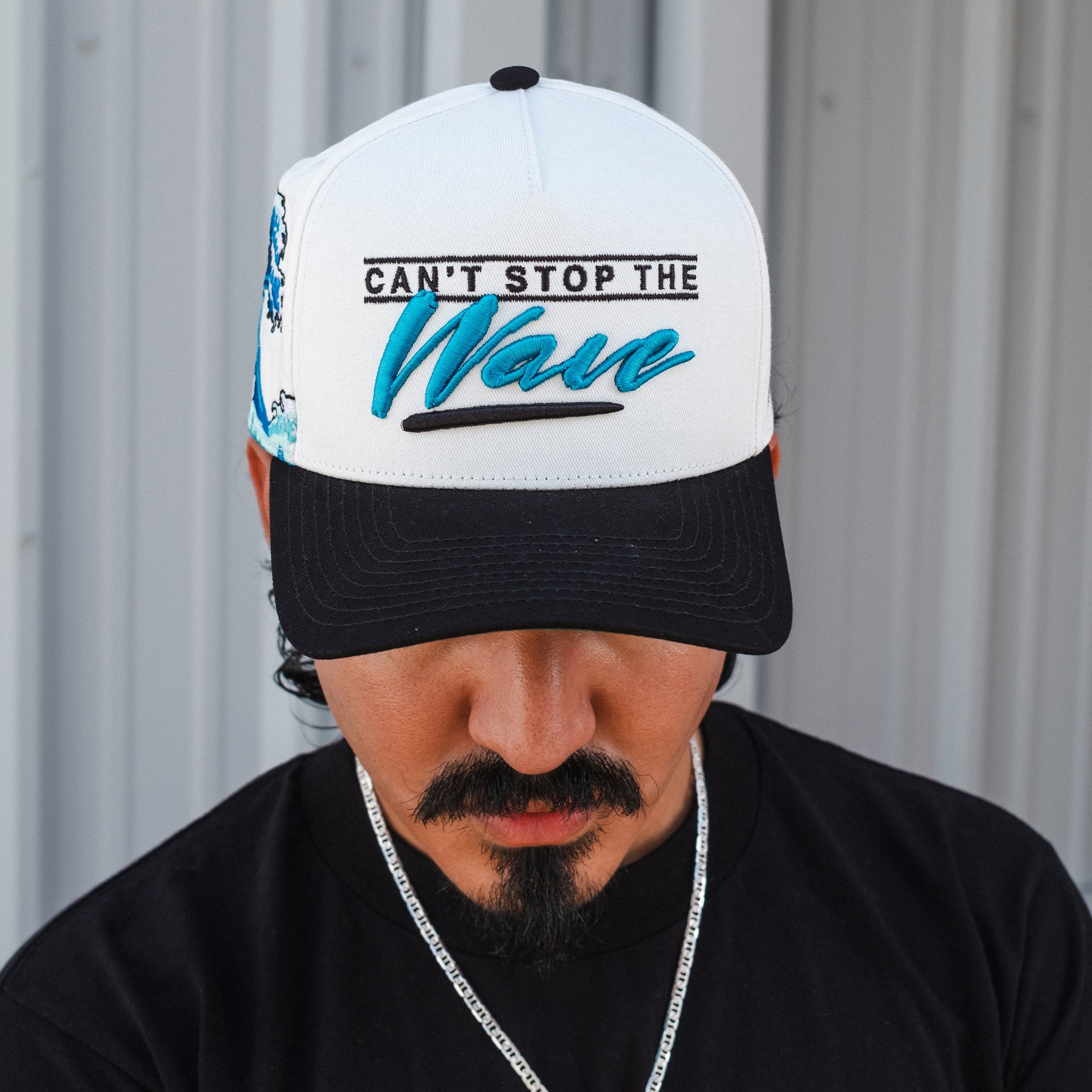 CANT STOP THE WAVE OFF WHITE BLACK TWILL TRUCKER
