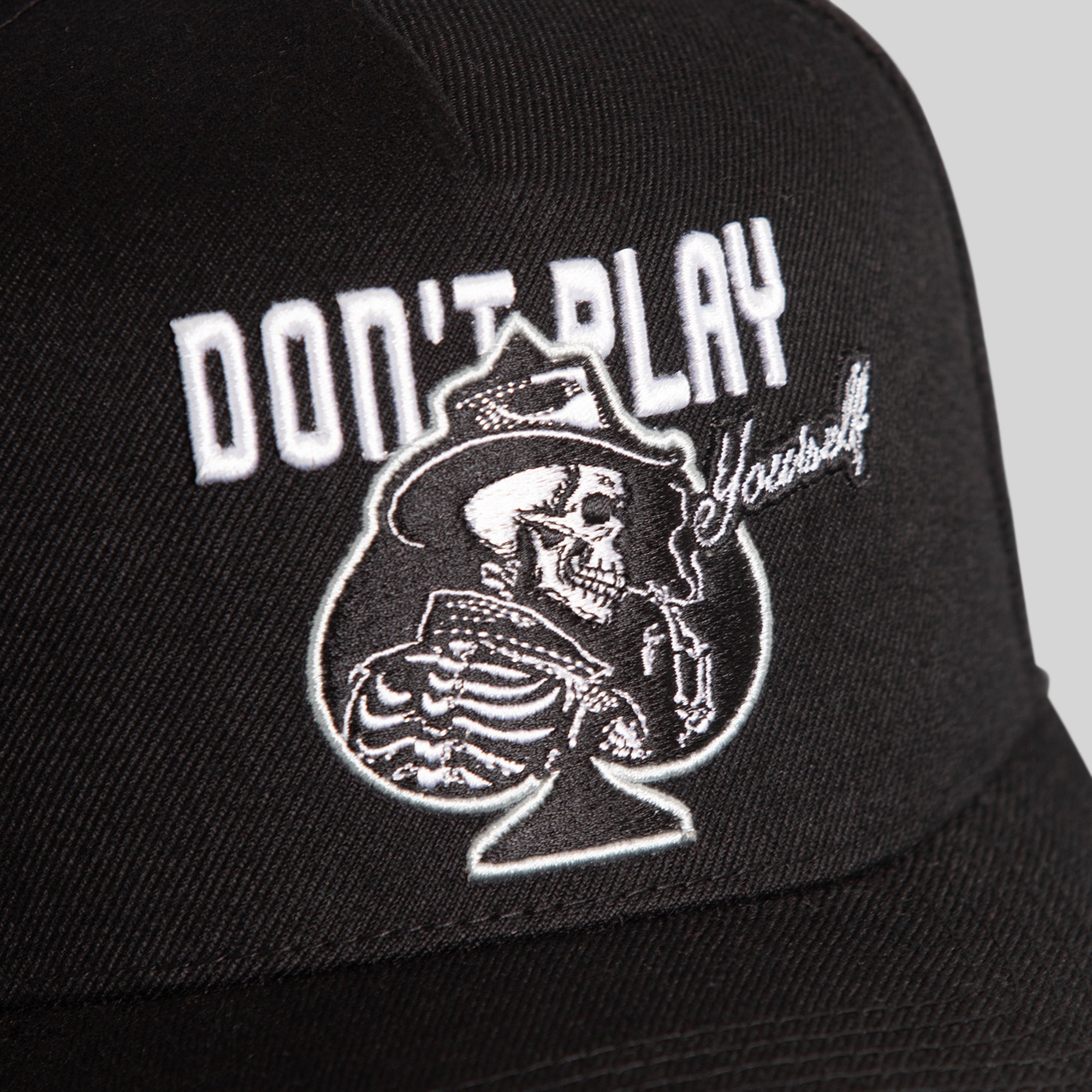 DONT PLAY YOURSELF BLACK TRUCKER