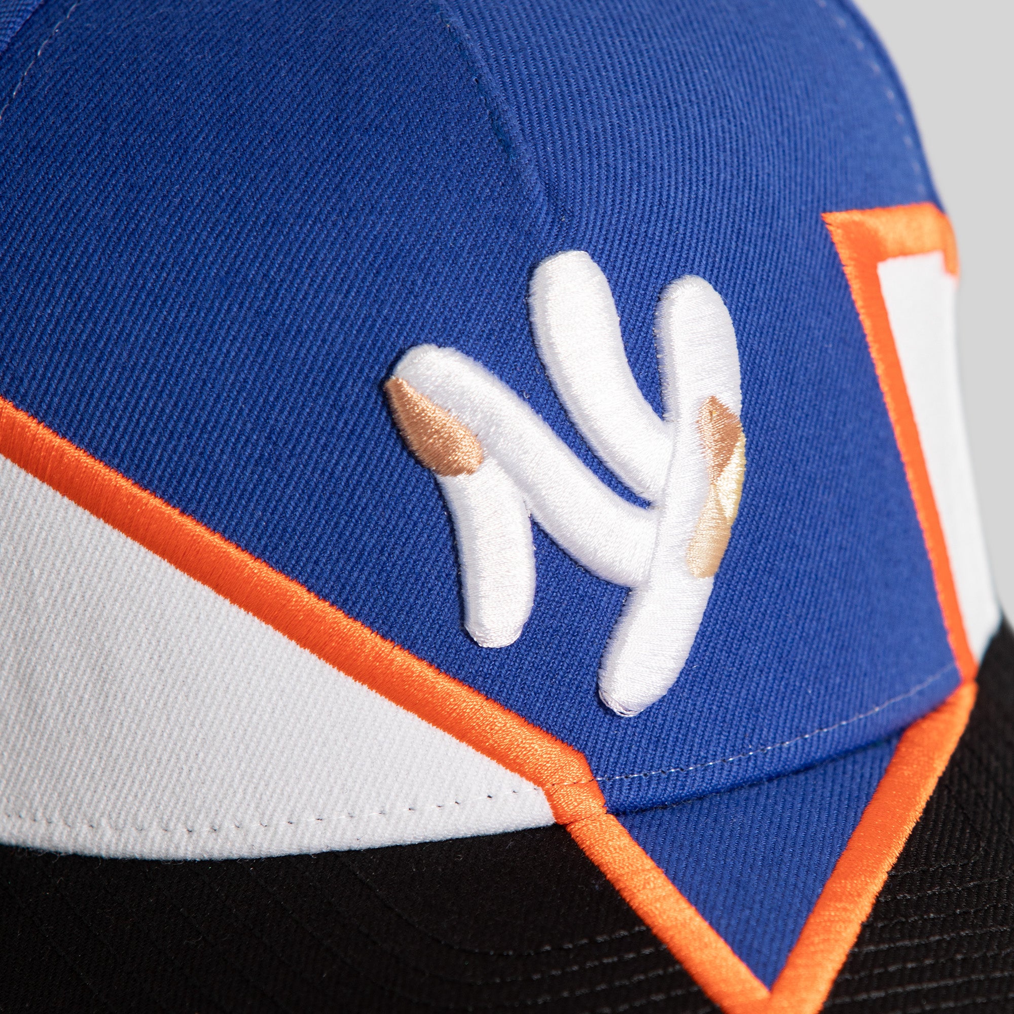 FIELD GRADE X KURVE STUDIO NY IS HEALING QUAKE GAME ROYAL OFF WHITE WOOL TRUCKER