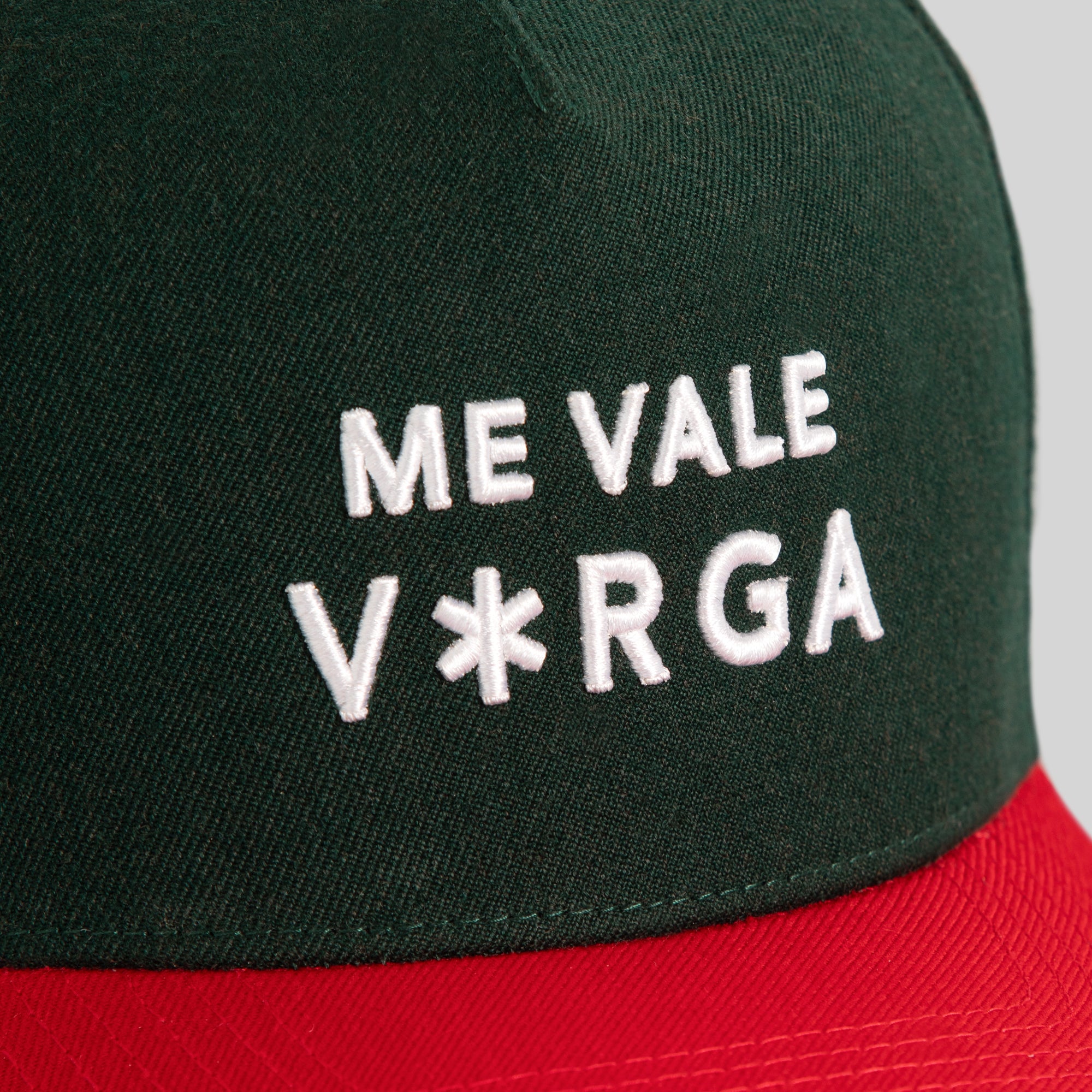ME VALE VERGA (NO F*CKS GIVEN) FG GREEN VARSITY RED WOOL TRUCKER