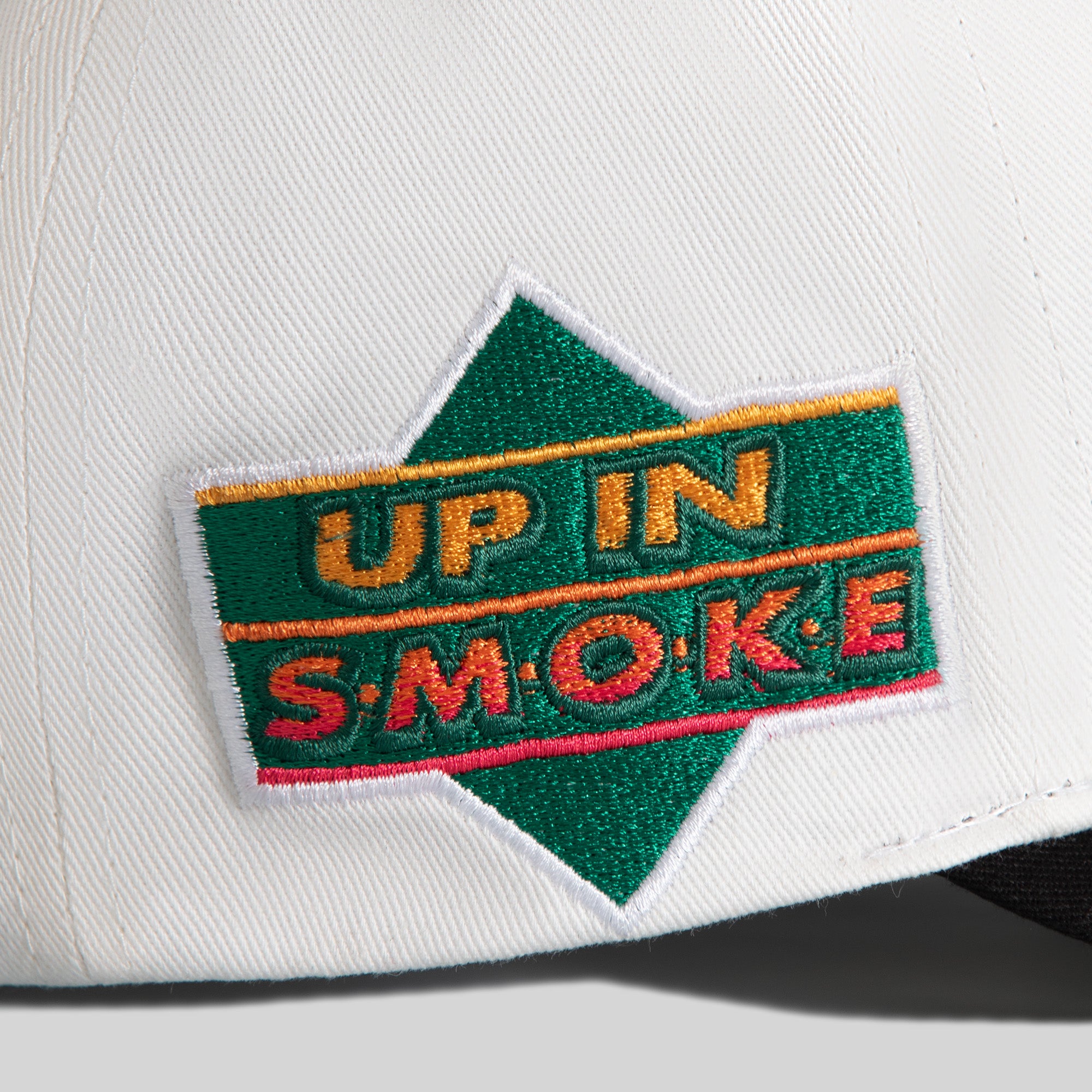 SORRY I'M HIGH EGGSHELL BLACK TWILL TRUCKER