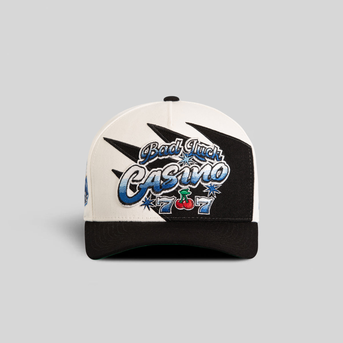 BAD LUCK CASINO PEAKS WOOL TRUCKER