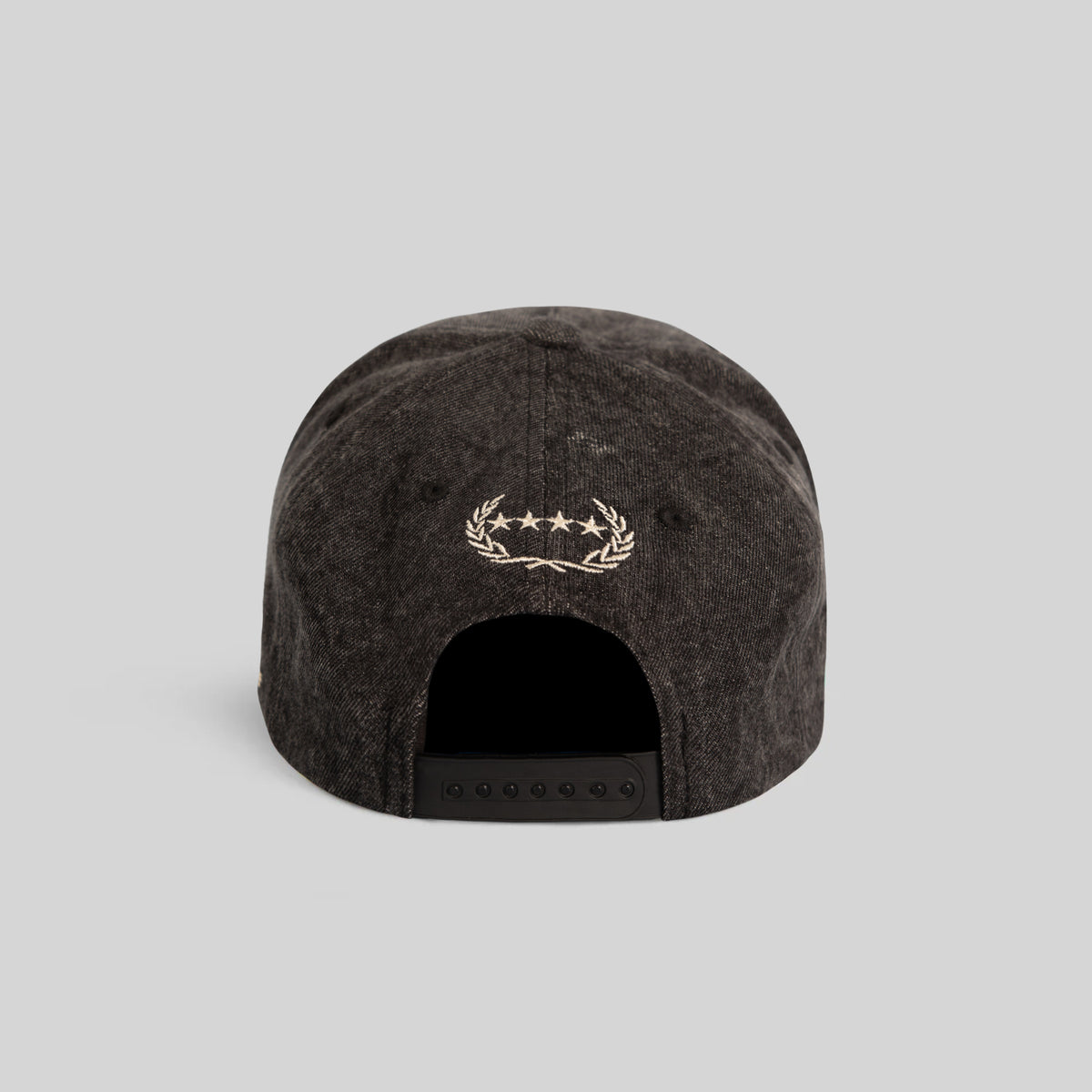 FIELD GRADE ESTABLISHED WASHED BLACK DISTRESSED DENIM TRUCKER