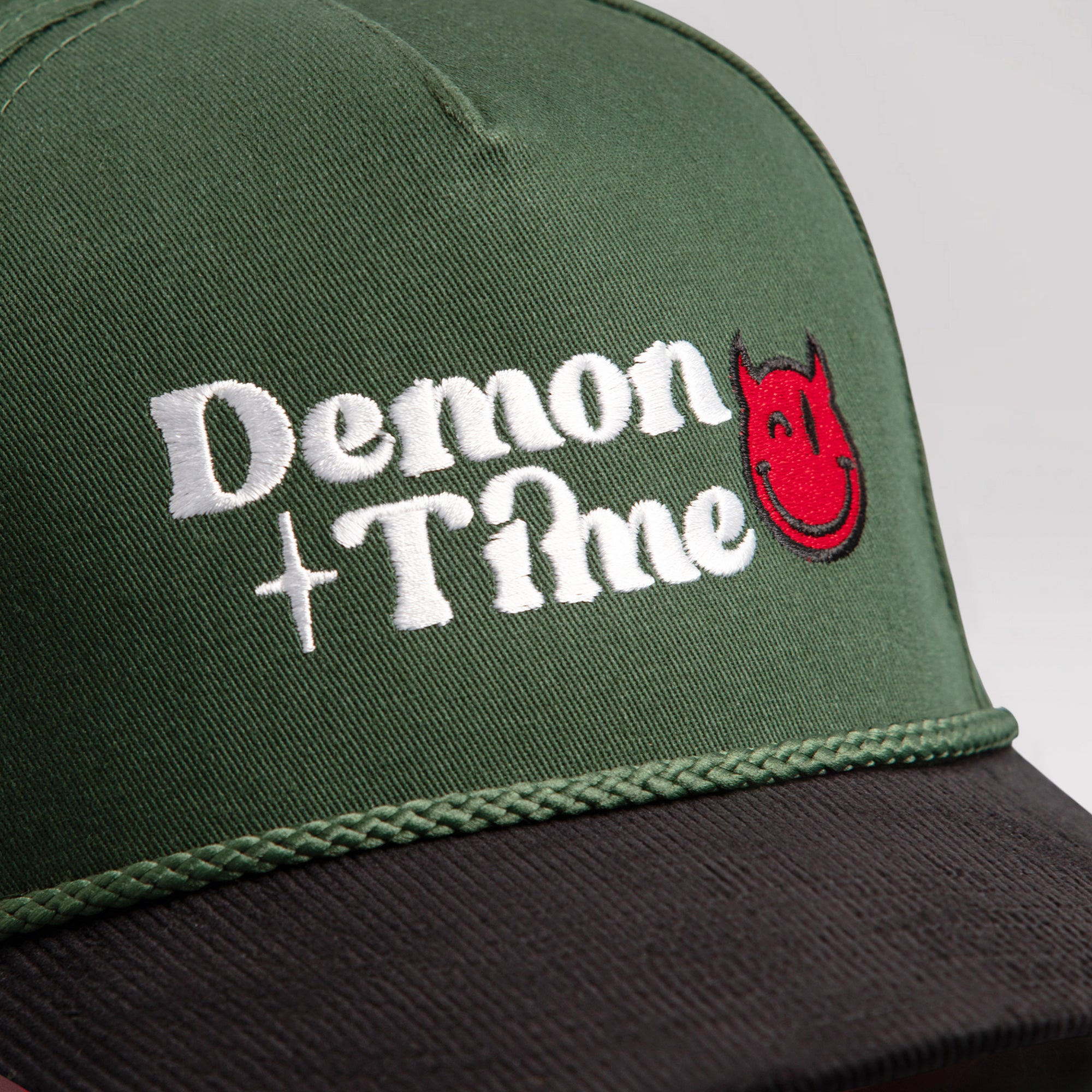 DEMON TIME FG GREEN/BLACK CORDUROY BRIM TRUCKER HAT