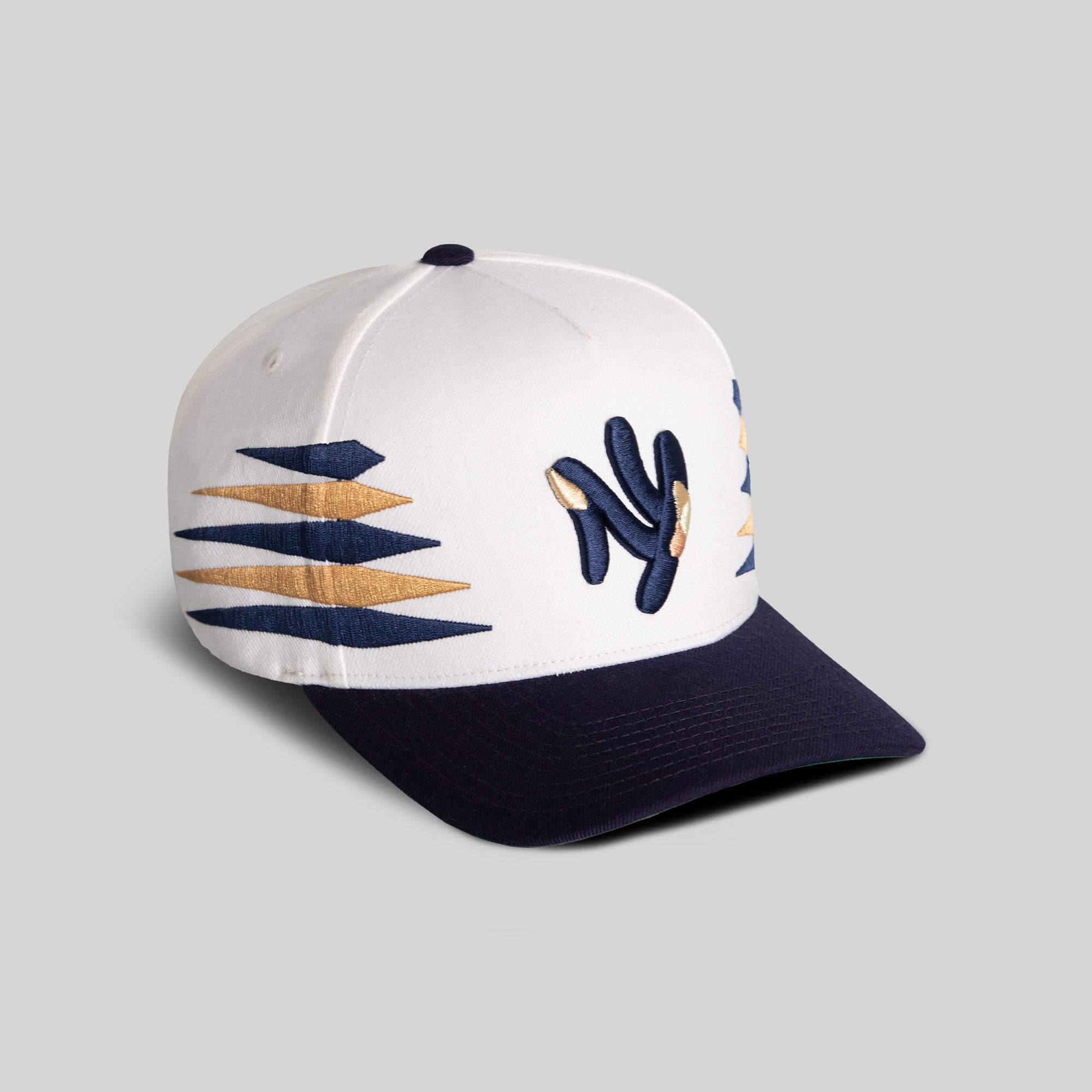 FIELD GRADE X KURVE STUDIO NY IS HEALING DIAMOND STACK WOOL TRUCKER