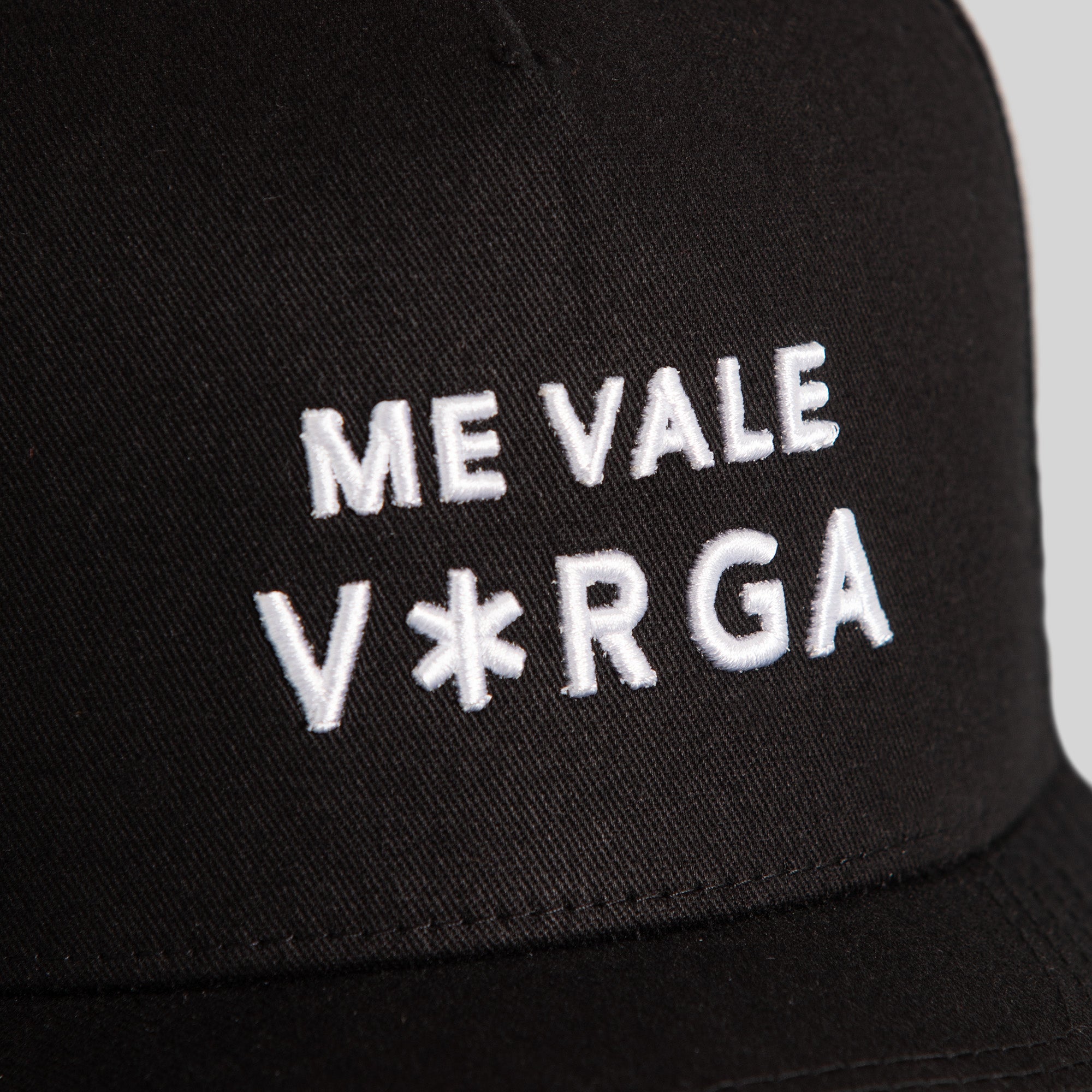 ME VALE BLACK TWILL TRUCKER
