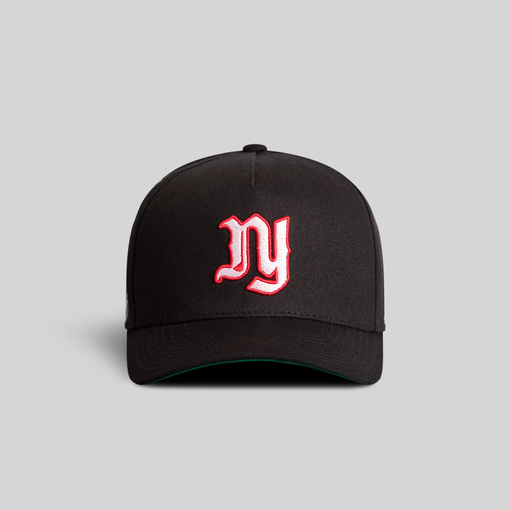 OLD ENGLISH NY BLACK TRUCKER
