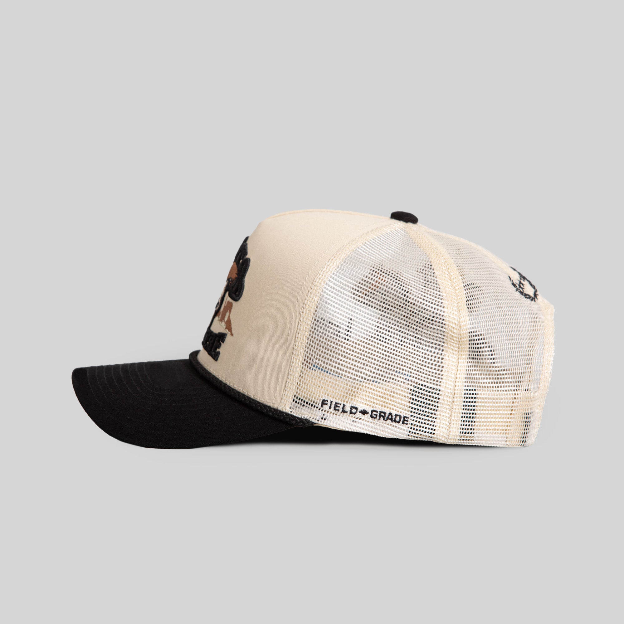 ROAD TO NOWHERE SAND BLACK TWILL MESH TRUCKER